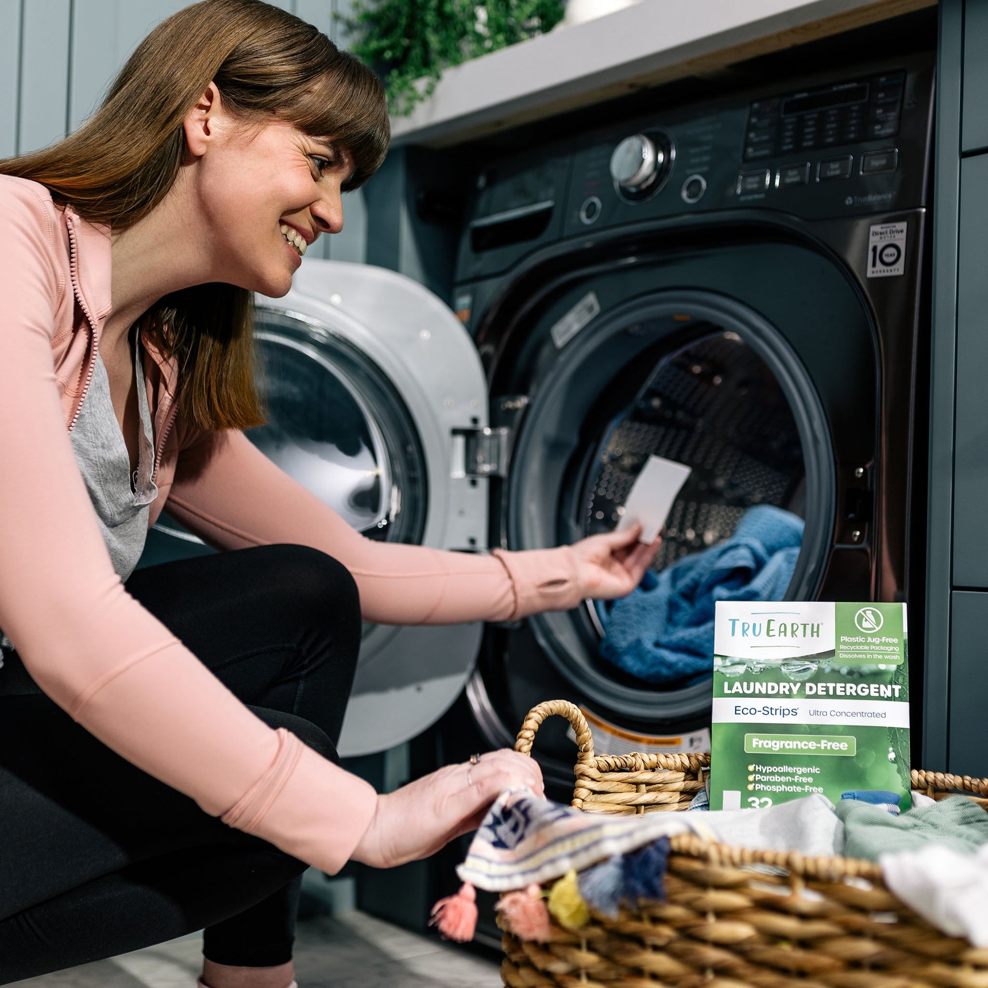 Tru Earth Laundry Detergent - Fragrance-Free / 384 Strips