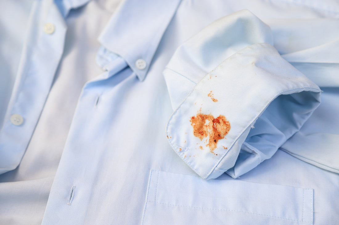 How to Remove Oily Food Stains from Clothes