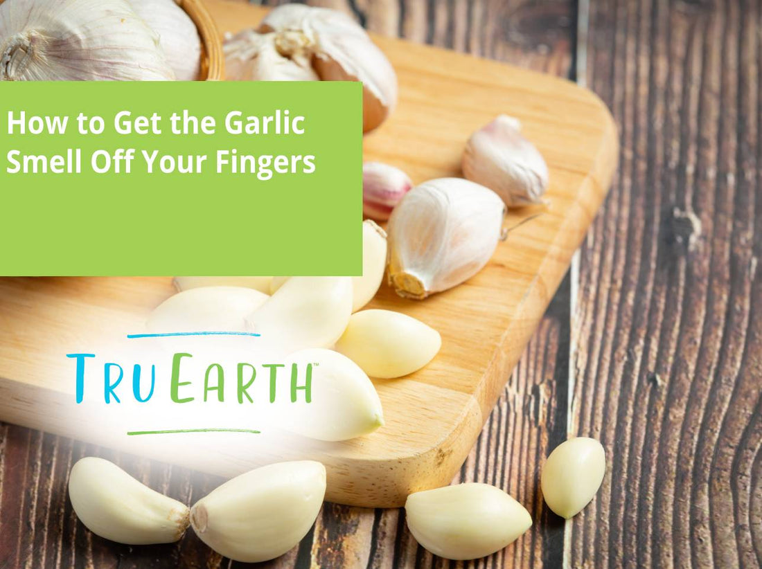 How to Get the Garlic Smell Off Your Fingers